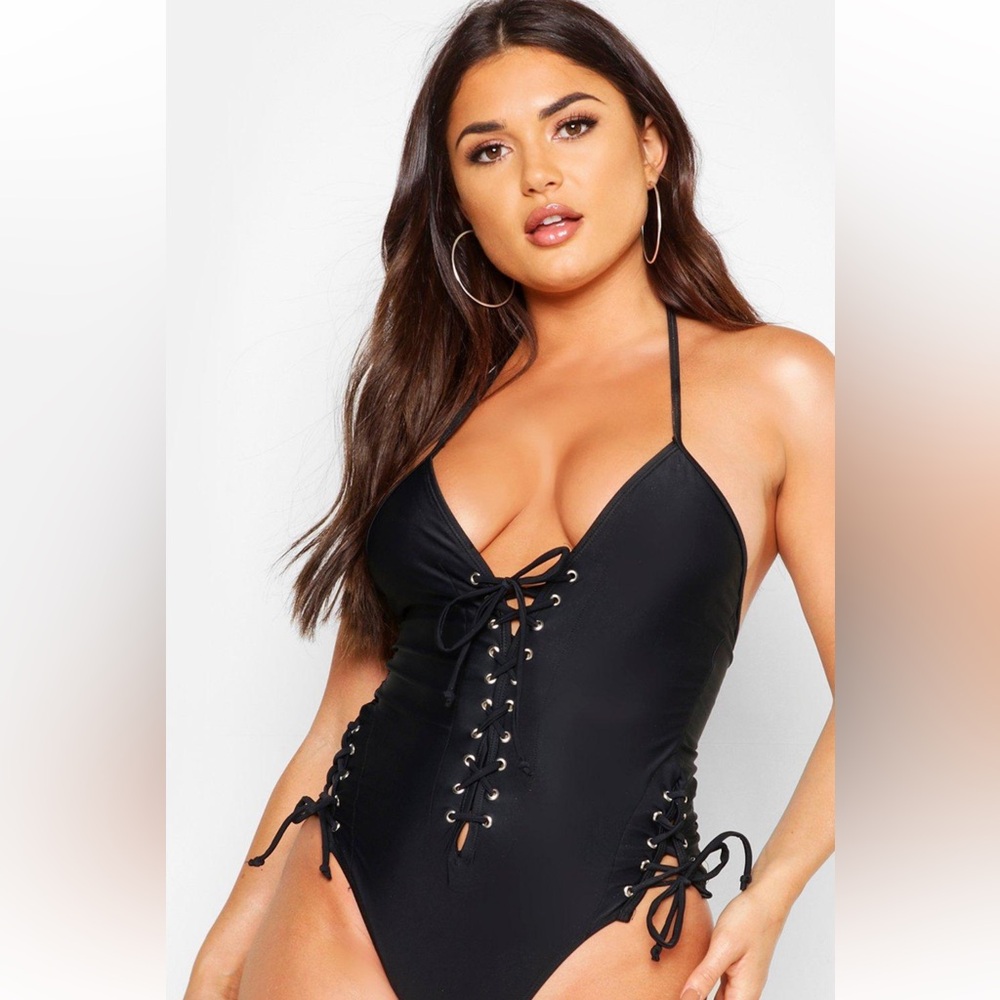 BOOHOO Chic Black Lace-Up One-Piece Swimsuit - Picture 2 of 5